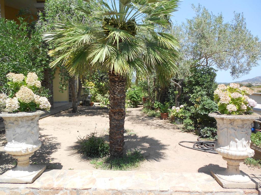 B&B Andalas Olbia Extérieur photo